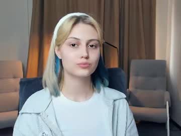 angelinaholly
