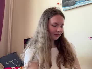 nicholledebo